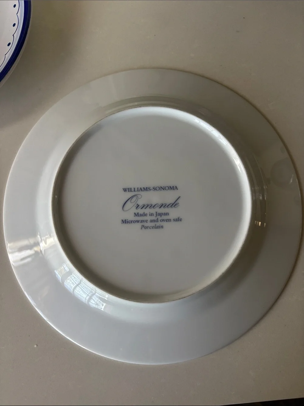 ❤️… Williams Sonoma White Porcelain Plate with Blue Floral Motif